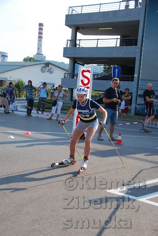 052 Tina Skarja
